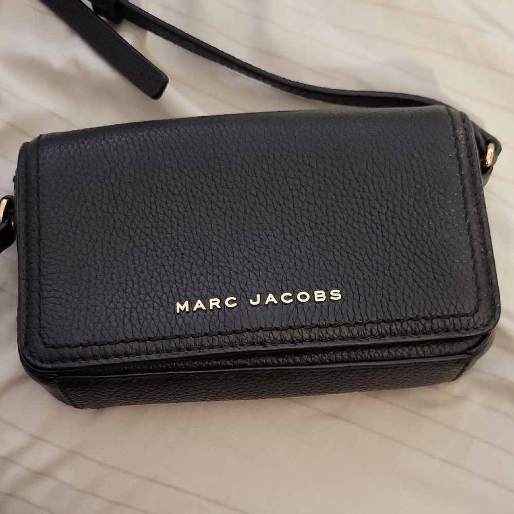 Marc Jacobs Black Leather Crossbody